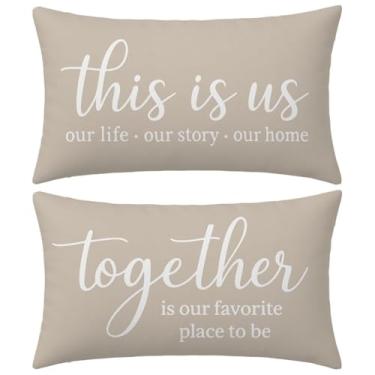 Imagem de HERHOME This is us/Together is Our Favorite Place to be Farmhouse Capas de almofada decorativas 12 x 20 conjunto de 2, capas de almofada bege quente ao ar livre para cama de casa sofá XHP-238-12