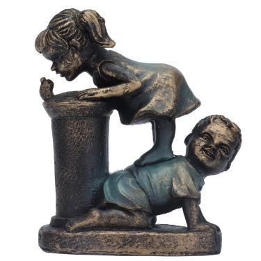 Imagem de plplaaobo Estátua de água de menina menino, estátua de jardim de resina escultura ornamento de pátio de resina para decoração de arte de jardim interno e externo