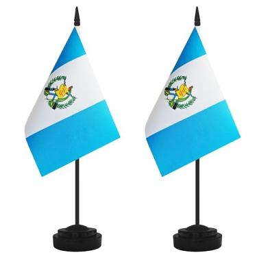 Imagem de Conjunto de 2 bandeiras de mesa da Guatemala, mesa guatemalteca, pequena bandeira de escritório em miniatura com poste preto de 30 cm e base preta, escritórios, sala de aula, casa, decoração de