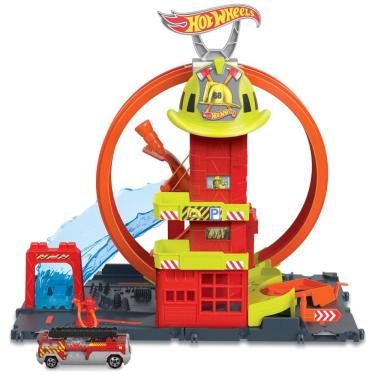 Imagem de Estação de Bombeiros com Caminhão de Bombeiro em Escala 1:64, Hot Wheels