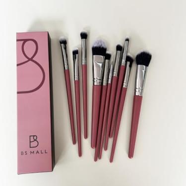 Imagem de Conjunto de pincéis de maquiagem borgonha e prata de 13 peças | Pincéis de cerdas macias para blush e sombra de nariz com bolsa de armazenamento 23-3