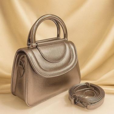 Imagem de Bolsa Feminina OEM Julia Elegante com Alca de Ferragem Plastico e Alca Transversal Ajus...