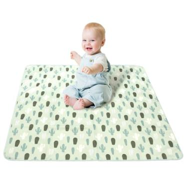 Imagem de DJAPWPX Tapete Splat para bebês, protetor de piso de cadeira alta, tapete antiderrapante, tapete quadrado para brincar de bebê de 110 × 110 cm, protetor de piso de poliéster impermeável para comer
