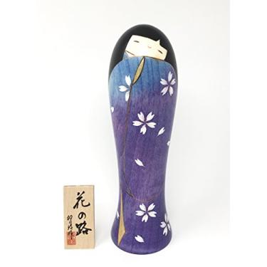 Imagem de Kokeshi Kimono de puple de boneca com flores de cerejeira
