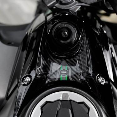 Imagem de Resin Bike Adesivos de motocicleta compatíveis com Kawasaki Z650 2024. Proteção de zona de chave contra choques e arranhões, adesivos de resina com efeito 3D, feitos na Itália