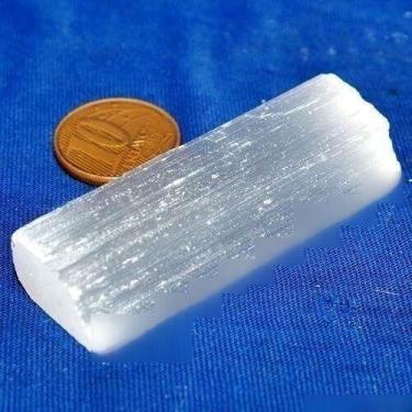 Imagem de Selenita Bastao Pequeno 4 a 6cm Pedra Bruto Canudo Natural - Cristaisd