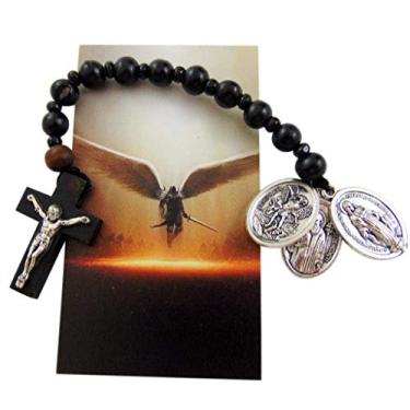 Imagem de Conjunto de presente de São Miguel com bolso de madeira e cartão de oração sagrado