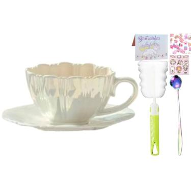 Imagem de seelucky Caneca de café de cerâmica com concha de pérola, conjunto de porta-copos para chá, latte, leite, xícara fofa com pires para presente feminino de escritório em casa 185 g (pétala bege, 240 ml)