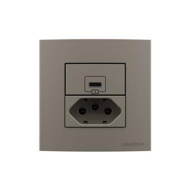 Imagem de Placa para Móveis 80x80 com Tomada USB-C 2A 10W e Tomada 2P+T 20A MarGirius Sleek Argila