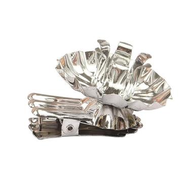 Imagem de 10 peças de clipe de vela de árvore de Natal, suportes de castiçal, clipes de velas de metal a granel para festa de aniversário de Natal