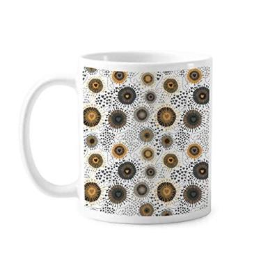 Imagem de Flores abstratas pétalas amarelas pretas manchas caneca cerâmica xícara de porcelana café louça