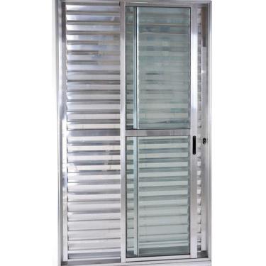 Imagem de Porta balcão 3 folhas 2,10x1,50 com fechadura no alumínio brilhante
