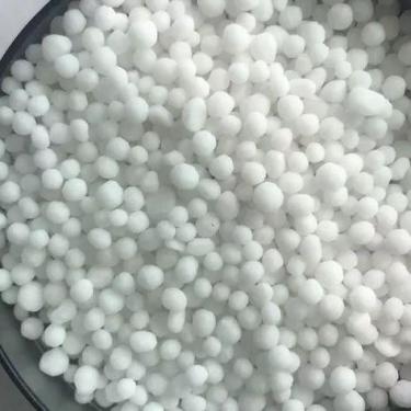 Imagem de 300gr ADUBO NPK FERTILIZANTE - 10/10/10 - 04/14/08 - 20/05/20 - UREIA 