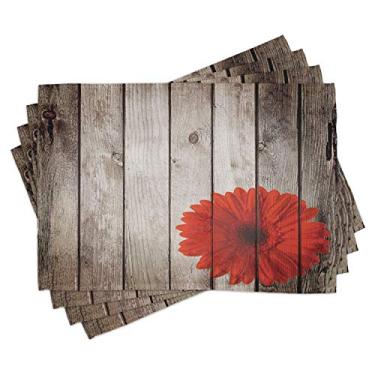 Imagem de Lunarable Conjunto de 4 tapetes rústicos, dália vermelha flor em primeiro plano de escuridão, estampa de arte retrô, placa de madeira datada, jogo americano de tecido lavável para mesa de jantar