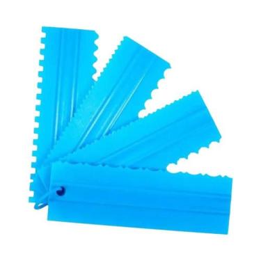 Imagem de Kit 4 Peças: Raspadores De Plástico Para Bolo Com Padrão Listrado, Pen