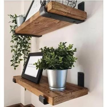 Imagem de Prateleira kit 2 unidade de Parede Flutuante em Madeira, 40cm, Suportes Metálicos Pretos, Estilo Industrial, para Decoração, Cozinha, Bar e Plantas