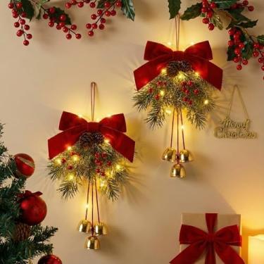 Imagem de Knitgrip 2 peças de decoração de laços de Natal de 38 cm com sinos, enfeite grande de árvore de Natal, pingente de guirlanda de Natal com bagas de cipreste de pinha, para decoração de árvore de festa