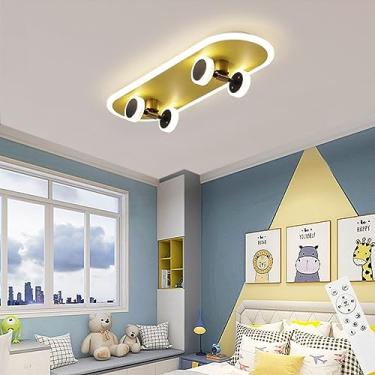 Imagem de Luminária de teto LED infantil em formato de skate, moderna e regulável, com controle remoto, 32W, com cúpulas de acrílico em estilo desenho animado, ideal para meninas e meninos (Cor: Tipo