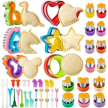 Imagem de Cortador de sanduíche para crianças 46 peças (grande), conjunto de cortadores e seladores de biscoito Kimfead Decruster de pão, máquina de panqueca dinossauro unicórnio formato de coração, molde para crianças, meninos e meninas