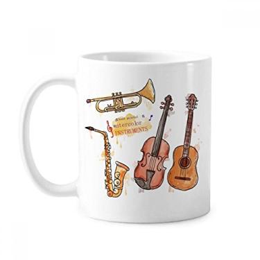 Imagem de Instrumentos de guitarra musical, padrão aquarela, caneca cerâmica de cerâmica, xícara de café, utensílios de mesa