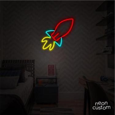 Imagem de painel letreiro led Neon Foguete decoracao festa bar - Neon Custom, Mu