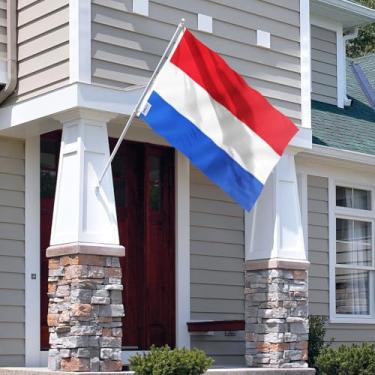 Imagem de Bandeira dos Países Baixos Fly in Breeze - Cor vívida e à prova de desbotamento - Cabeçalho de lona e costura dupla - Poliéster com bandeiras nacionais da Holanda com ilhós de latão 9,5 x 1,5 m