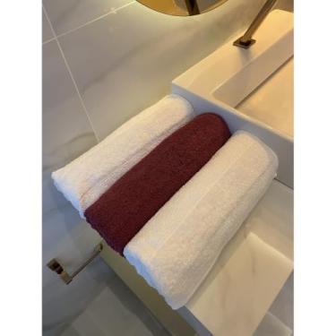 Imagem de Jogo 3 Toalhas de Banho Gigante 100% Algodão Alta Absorção Felpuda Grossa Macia Super Luxo(Branco, Rubi e Branco)