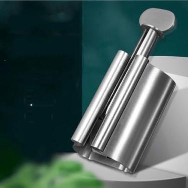 Imagem de Dispenser de Creme Dental Aço Inoxidável Construção Metálica Extração Sem Esforço Minimiza o Desperdício Mecanismo Torção Simples -Friendly Incentiva a Escovação Independente Design Elegante Acessório