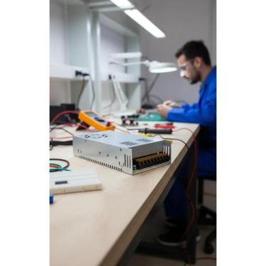 Imagem de Fonte 12V 30A 360W Bivolt Estável para Câmeras e LEDs - Congratulation