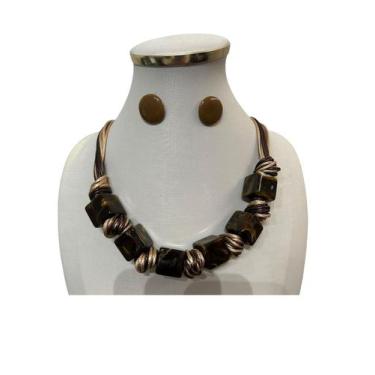 Imagem de Colar Feminino Elegante Quadrado Fio Resina kit Brincos Luxo - MLBpel,