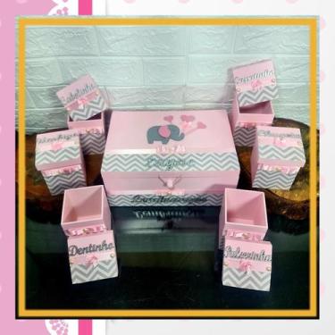 Imagem de Caixa Minhas Lembranças Do Bebê + Nome - ROSA BB CHEVRON CINZA ELEFANT