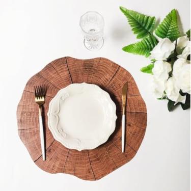 Imagem de Jogo Americano Tronco de Madeira – 4 Unidades | Sousplat Pvc Mesa Posta | Descanso de Prato | Lavável | Resistente | Formato Arredondado | Presente Chá de Cozinha
