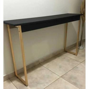 Imagem de APARADOR/MESA INDUSTRIAL PÉS EM METALON E TAMPO DE MDF 15MM BRANCO(TAMPO PRETO/PÉS DOURADOS)