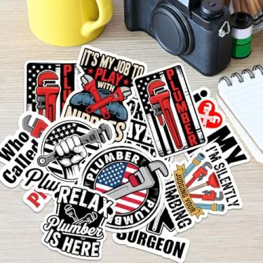 Imagem de 10 peças de adesivos engraçados de encanador, decalques de vinil de humor de encanamento com ferramentas, tubos, cirurgião de drenagem e citações de trabalho, adesivos à prova d'água para caixa de