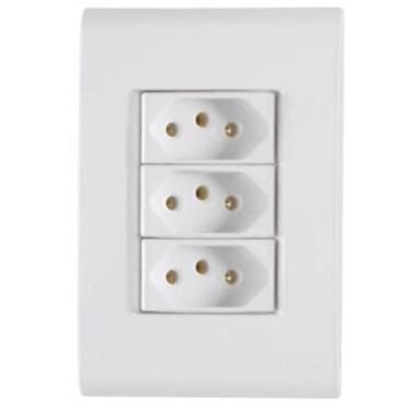 Imagem de Conjunto 4x2 com 3 Tomadas 2P+T 20A Branco LIZ TRAMONTINA