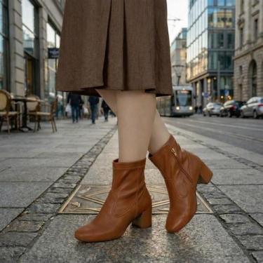 Imagem de Bota Feminina Stretch Cano Médio Bico Quadrado Salto Grosso Cor:Carame
