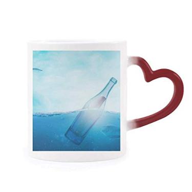 Imagem de Garrafa de vidro do oceano, ciência, natureza, sensível ao calor, caneca vermelha que muda de cor
