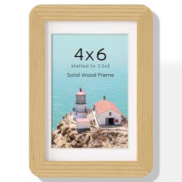 Imagem de Acovy Porta-retrato 10 x 15 cm, moldura de madeira de carvalho maciça com tapete para 9 x 12 cm, molduras de parede e mesa com acrílico e ferragens para pendurar, 1 pacote