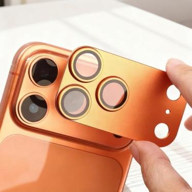 Imagem de Película protetora de vidro de metal para iPhone 17 Pro com cobertura total para iPhone 17 Pro Laranja, resistente a arranhões e poeira, claridade de alta definição