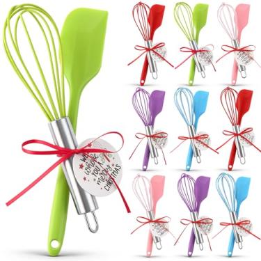 Imagem de Potchen Conjunto de 30 peças de utensílios para assar de Natal, inclui espátula de silicone de aço inoxidável de 20 cm e cartões de felicitações de Natal, fita de meias de Natal