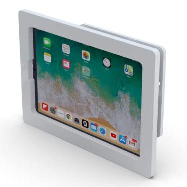 Imagem de TABcare Gabinete VESA de acrílico antirroubo para Apple iPad mini 6 7 21.1 cm com kit de suporte de parede gratuito e cabo de carregamento USB C de ângulo de 90 graus (iPad mini 6/7 21.1 cm, branco)
