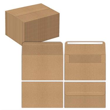 Imagem de Better Office Products Envelopes de convite Kraft tamanho A4, papel de ligação forte, aba quadrada com fecho de descascar e colar, use com cartões de convite de 10 x 15 cm, pacote com 100 (10,8 x 16