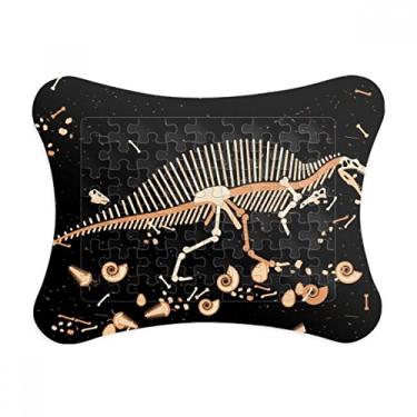 Imagem de Moldura de quebra-cabeça de ossos de grama de dinossauro, enfeite de quebra-cabeça