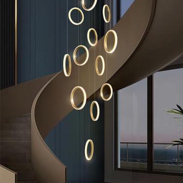 Imagem de Lustre moderno de LED para escada de villa, luminária pendente grande dourada com intensidade regulável, para tetos altos, com controle remoto, ideal para hall de entrada, hotel, sala de est