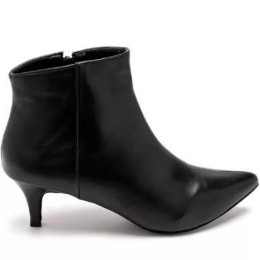 Imagem de Bota Feminina Cano Curto Elegância com Bico Fino Salto Médio-Feminino