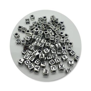 Imagem de Missanga Letras 6x6 Diversas Cores - Comercial Apetrechos, Prata