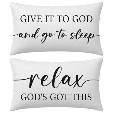 Imagem de HERHOME Conjunto de 2 capas de almofada decorativas 30,5 x 50,8 cm - Fronha lombar cristã branca - Give It to God and Go to Sleep/Relax God's Got This - Decoração de cama de quarto de fé para mulheres