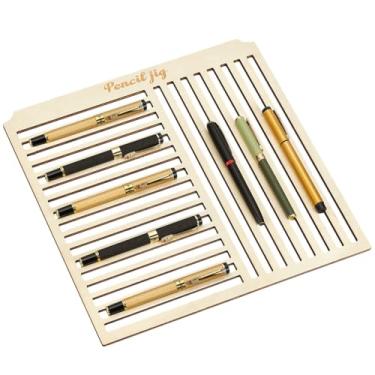 Imagem de BENECREAT Gabarito de gravação a laser de 30 x 30 cm para lápis e canetas, ferramenta de gravação em madeira com posicionamento preciso, fixação resistente e ampla compatibilidade, design quadrado