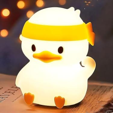 Imagem de Luminária Touch de Silicone LED RGB, Abajur de Mesa Luz Noturna Recarregável USB, Lâmpada Sem Fio, Decoração Para Casa, Sala e Quarto, Adulto e Infantil (Panda, Pato, Estrela) (Pato Sentado Com Faixa)