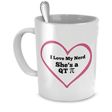 Imagem de Pi Gifts - Caneca nerd - I Love My Nerd - She's A QT Pi